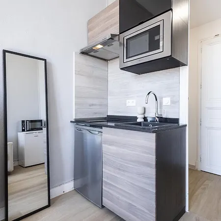 Apartment Coquette Studette, Apercu Mer, A 400m Des Plages Villeneuve-Loubet